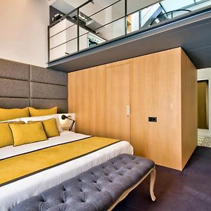 Penthouse Apartment